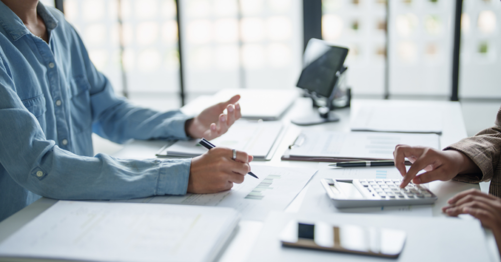 How Accounting Advisory Services Help Small Businesses Make Better Financial Decisions